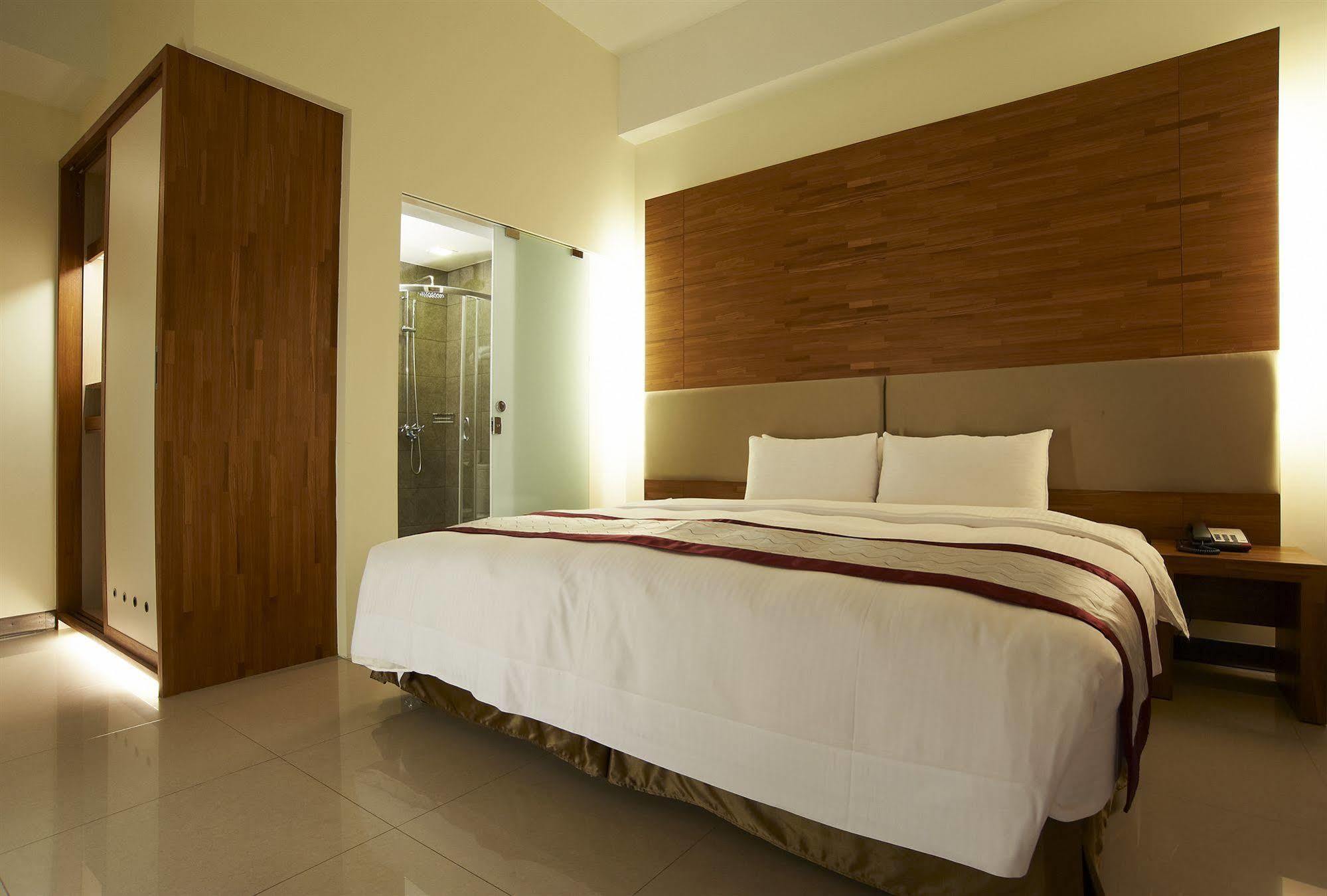 Master Hotel Tajpej Kültér fotó